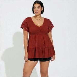 Size 0X Torrid Gauze Eyelit Burnt Orange Shirt